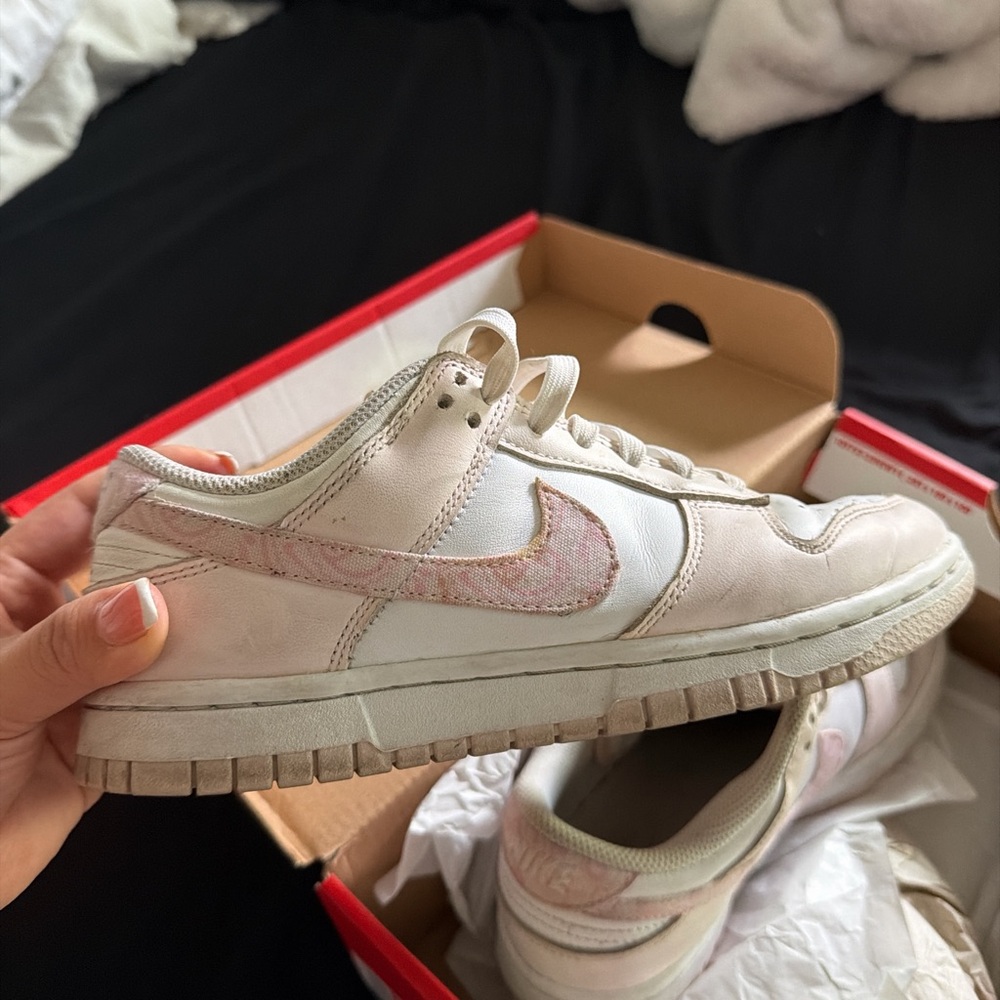 Nike Cream and Pink Low-Top Sneakers